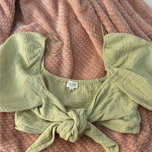 Le Lis Light Green Crop Top